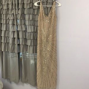 USA 4, size M brand new Venus Couture dress